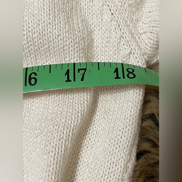 GORGEOUS INDIGENOUS ONE WEAVE SWEATER - Picture 9 of 9